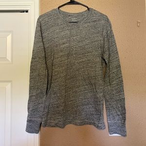 J. Crew Long Sleeve T-Shirt. Gray. Size Small.